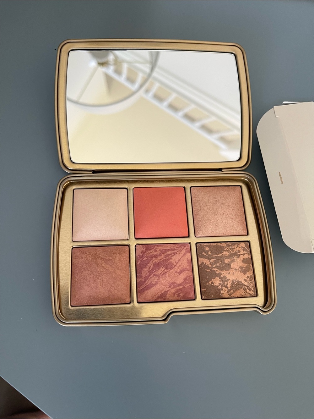 Hourglass Ambient Lighting Charms Palette Volume 3 NIB 2026 - Picture 5 of 5